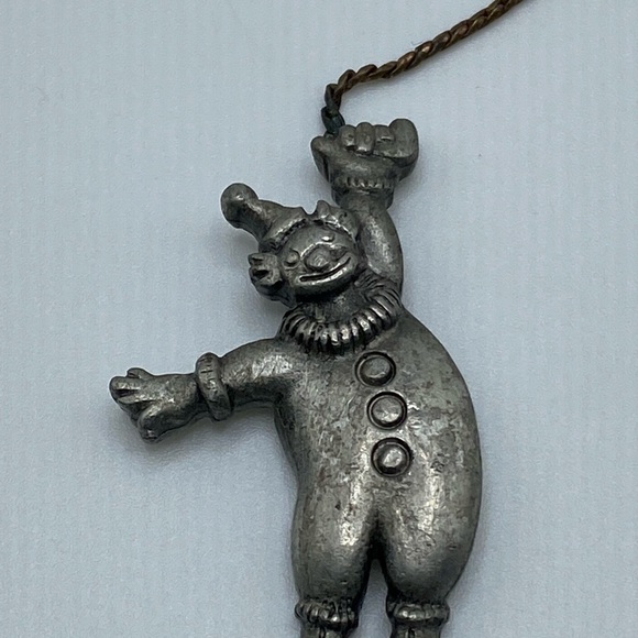 Pewter Dangling Clown with Umbrella On a Chain - Picture 4 of 5